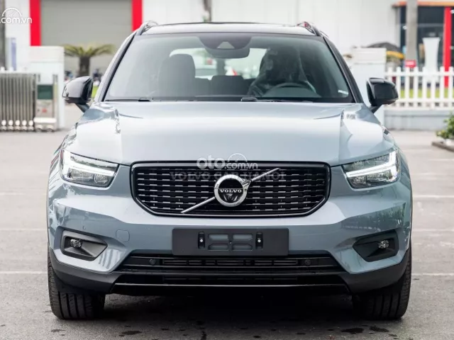Mua bán xe Volvo XC40 2020.