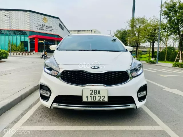 Xe đẹp biển tỉnh tên tư nhân