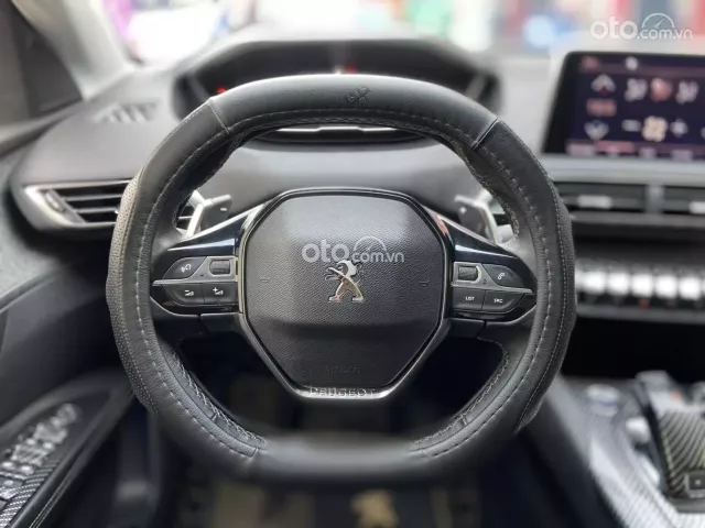 Xe đẹp như mới, trang bị full option