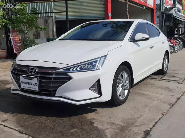 Hyundai Elantra 1.6 AT Đặc biệt 2021 2