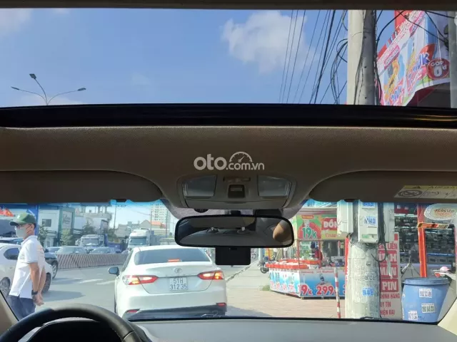 Hyundai Elantra 1.6 AT Đặc biệt 2021 21