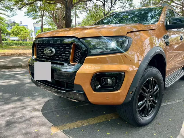 Lên nhiều trang bị - Xe lướt đẹp0