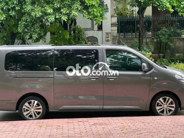 Bán PEUGEOT TRAVELLER LUXURY 2.0L 20190 Bán PEUGEOT TRAVELLER LUXURY 2.0L 20190