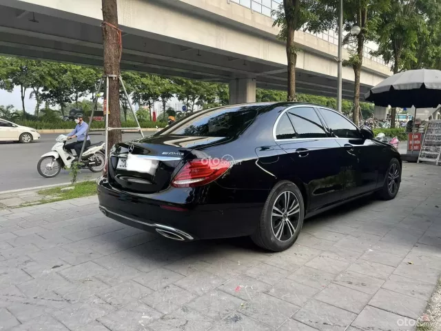 Mercedes-Benz E180 2020 tại Hà Nội0 Mercedes-Benz E180 2020 tại Hà Nội0