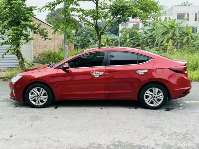 Hyundai Elantra 2020