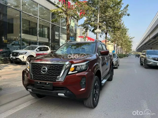 Nissan Navara VL 4WD - Sức mạnh bền bỉ0