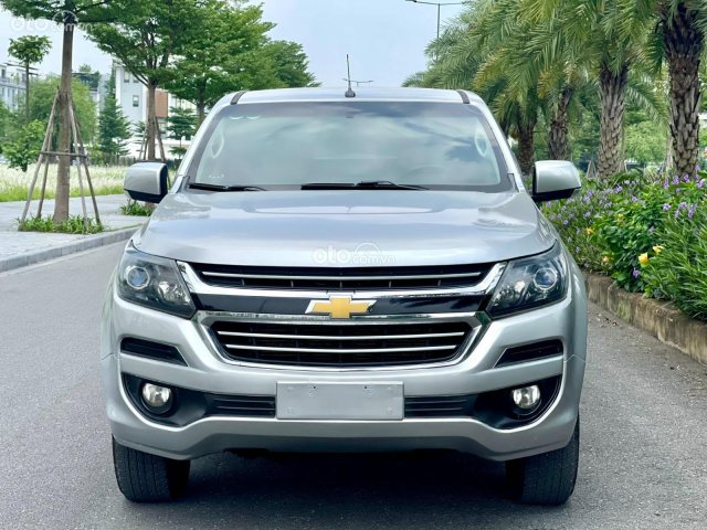 Xe cực chất mà giá cực yêu0