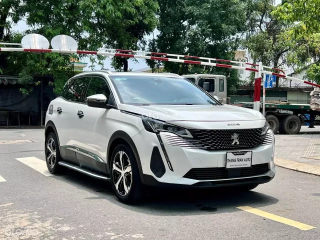 Trang bị full option hiện đại
