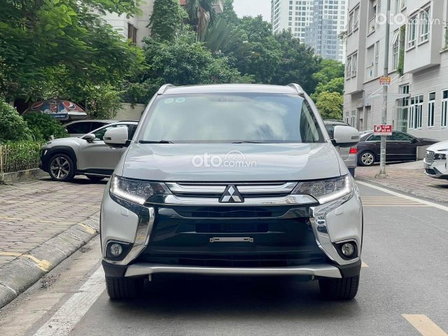 Bán Outlander 2018 Pre 1 chủ từ đầu đi 5 vạn km0 Bán Outlander 2018 Pre 1 chủ từ đầu đi 5 vạn km0