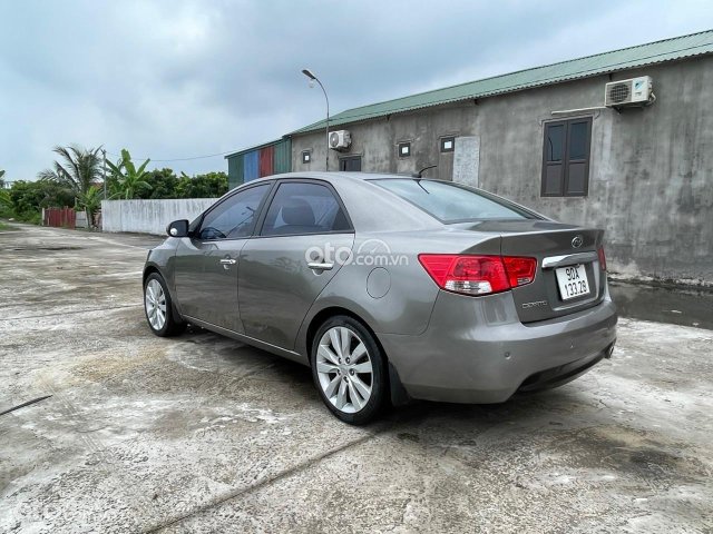 Xe đẹp giá chỉ hơn 2000