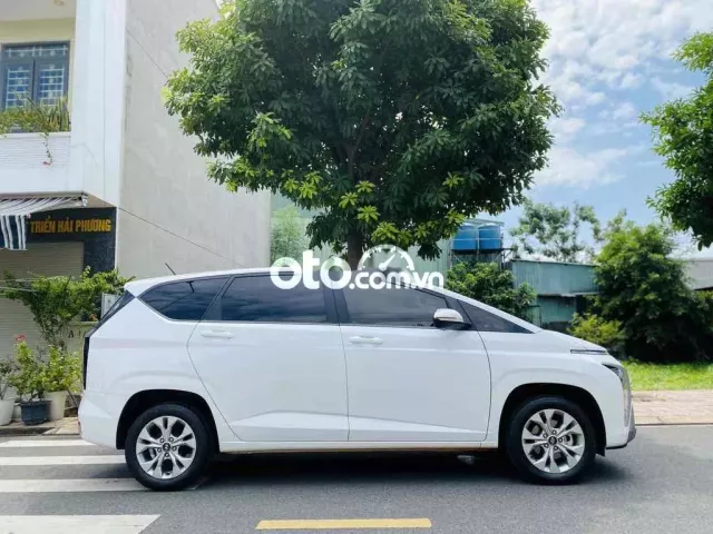 Bán xe Hyundai Stargaze 1.5 tiêu chuẩn 20220 Bán xe Hyundai Stargaze 1.5 tiêu chuẩn 20220