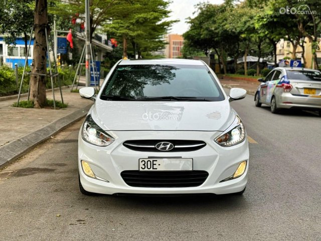 Màu trắng nhập khẩu0 Màu trắng nhập khẩu0