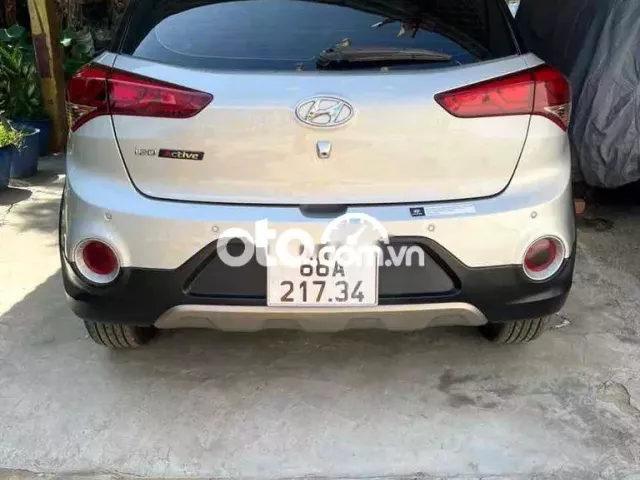 I20 1.4 AT nhập ấn 2015 hàng hiếm0 I20 1.4 AT nhập ấn 2015 hàng hiếm0