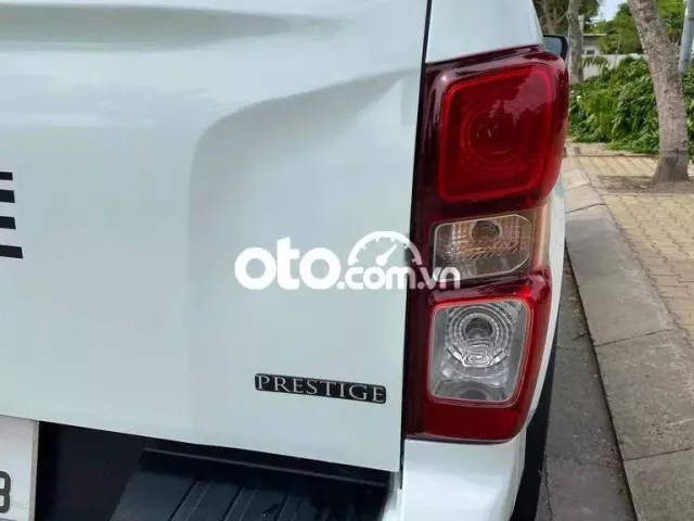 Bán xe Isuzu Dmax 2021 2 cầu tự động màu trắng0 Bán xe Isuzu Dmax 2021 2 cầu tự động màu trắng0
