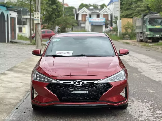 Hyundai Elantra 20200