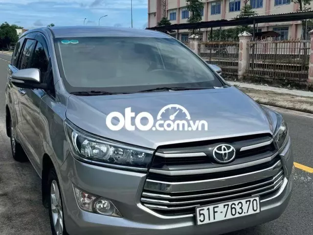 Toyota Innova 2017 2.0E - 120 km0 Toyota Innova 2017 2.0E - 120 km0