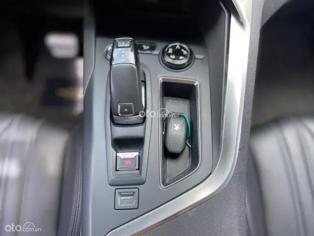 Bảo dưỡng 5000 km thay nhớt một lần miễn phí