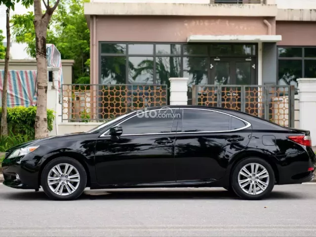 Lexus ES 350 2015 4