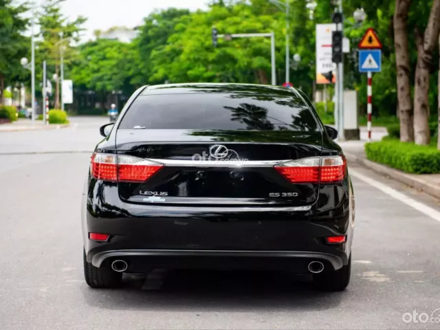 Lexus ES 350 2015 3