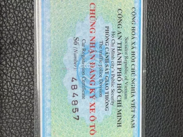 Xe zin nguyên bản