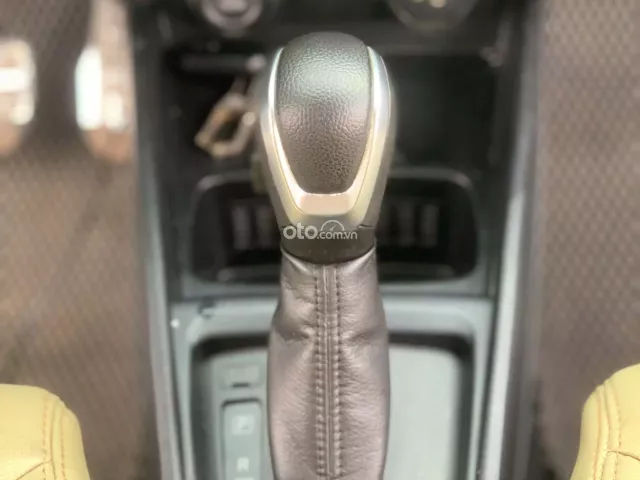 Xe một chủ sử dụng từ mới