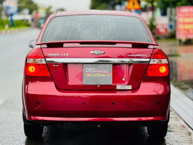 Xe đẹp, giá tốt, trang bị options đẹp, hỗ trợ trả góp lãi suất ưu đãi