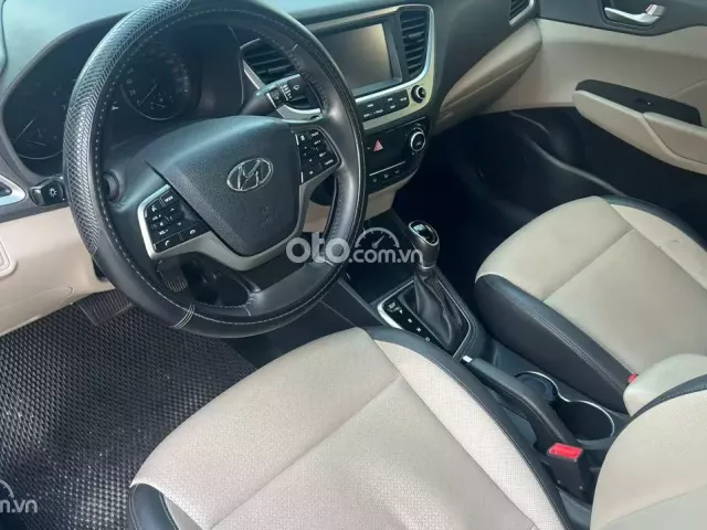 Hyundai Accent 1.4 AT Đặc biệt 2018 -Hyundai accent ATH 2018 xe gia đình giá rẻ