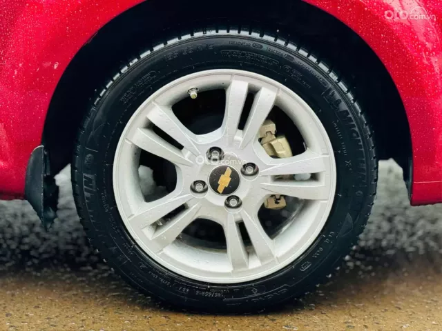 Xe đẹp, giá tốt, trang bị options đẹp, hỗ trợ trả góp lãi suất ưu đãi