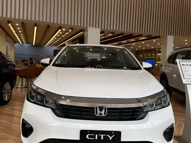 Khuyến mãi cực sốc, quà tặng ngập tràn