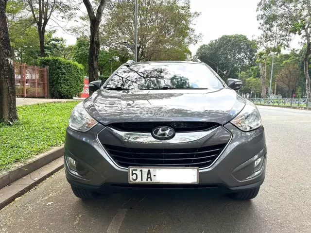 Bán xe Tucson 2.0 4WD, bản cao cấp, xe đẹp, giá rẻ