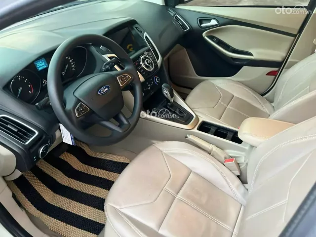 Ford Focus 2019 10