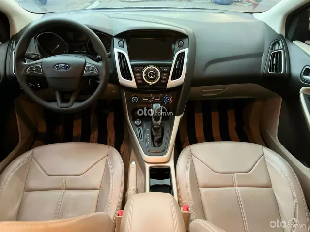 Ford Focus 2019 16