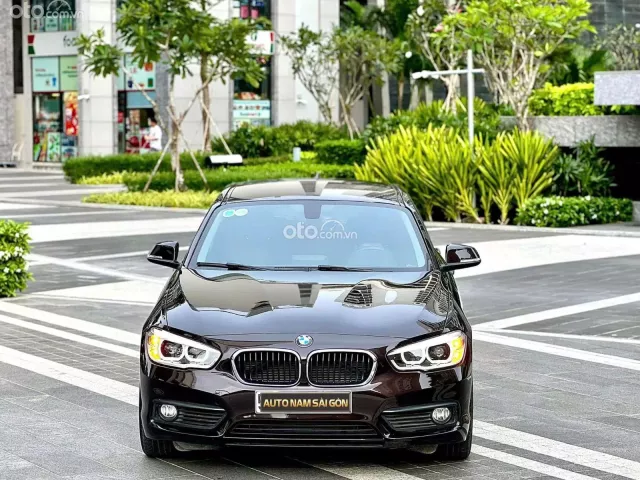 Đăng ký 2018 - Độc lạ Xì Gòn dòng xe hatchback của BMW