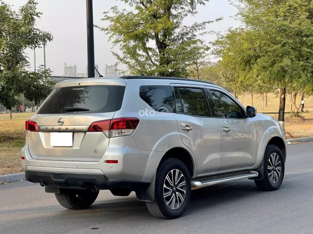 Nissan Teara EL sx2019, máy xăng 1 cầu, đã lên camera 360, cốp điện