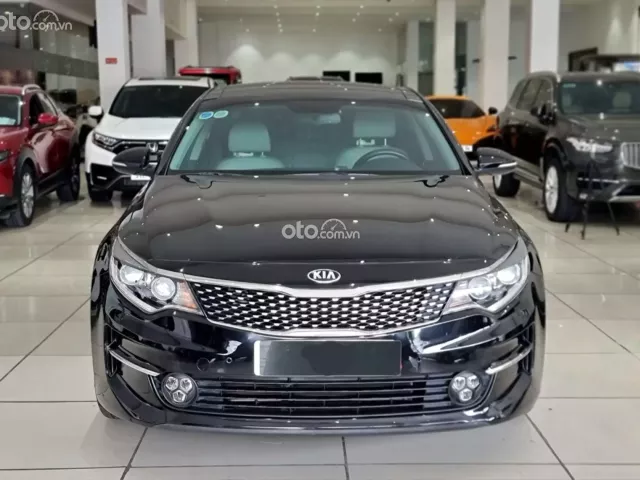 Bản full option, màu đen, lướt 3v5 km cực mới