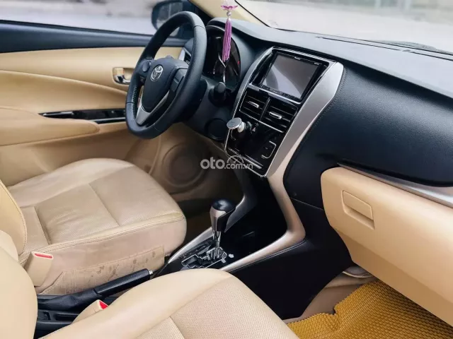 Toyota Vios 1.5G 2019 hồ sơ cầm tay sang tên trong ngày