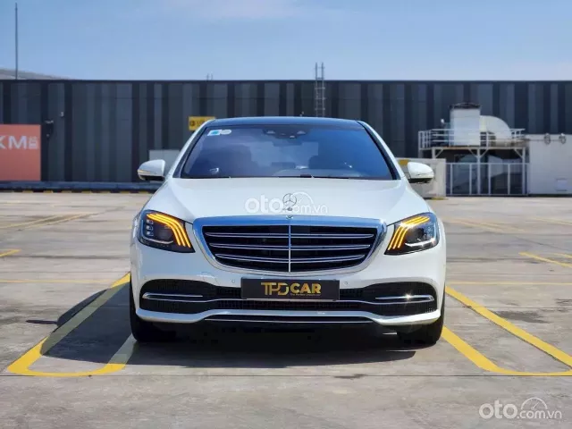 Mercedes-Benz S450 Luxury Trắng/nâu sx20190 Mercedes-Benz S450 Luxury Trắng/nâu sx20190