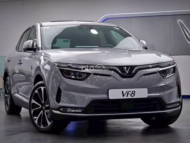 Trả trước chỉ từ 240 triệu nhận xe, Sẵn xe đủ màu giao ngay