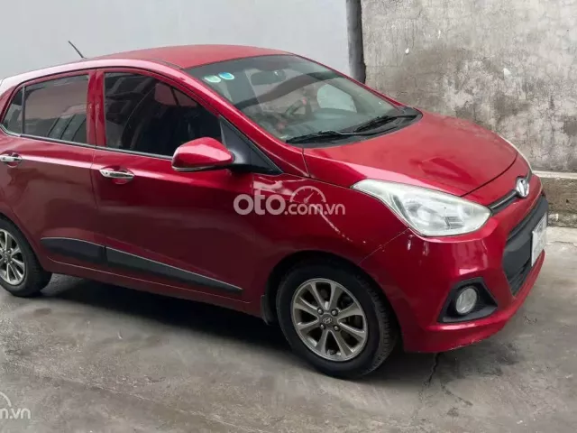 Hyundai i10 tự động, i10 giá rẻ, i10 tự động màu đỏ