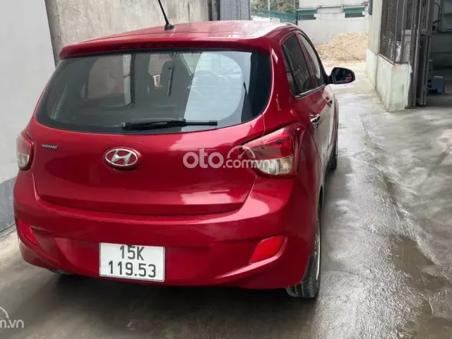 Hyundai i10 tự động, i10 giá rẻ, i10 tự động màu đỏ