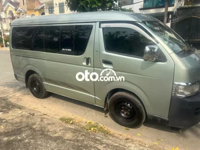 Toyota Hiace 2007 tải van máy dầu 850kg 6 chỗ