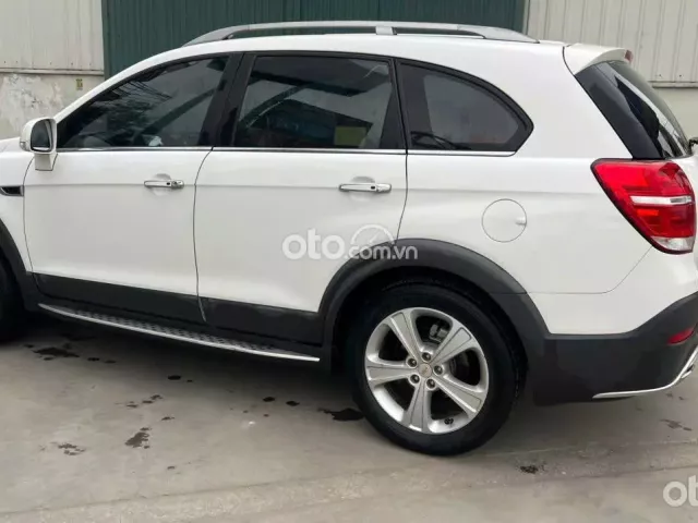 Xe 7 chỗ đẹp, trang bị nhiều đồ, giá thương lượng
