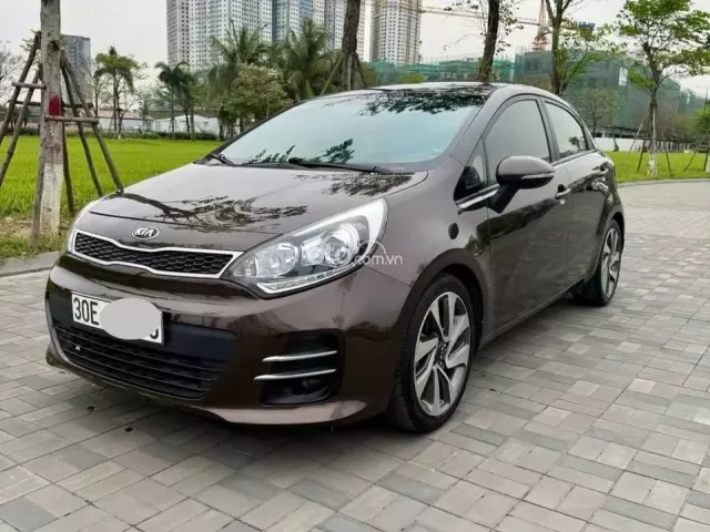 KiA RIO AT Hatchback 2015
