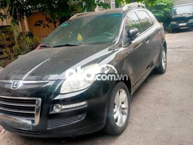 Đang đại tu toàn bộ xe