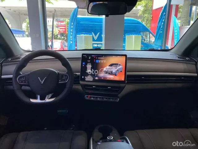 Siêu lướt chỉ mới đi 100kilomet, xe mua pin