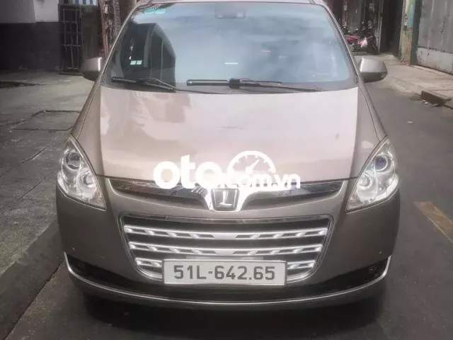 Luxgen M7 2011 - 85000 km