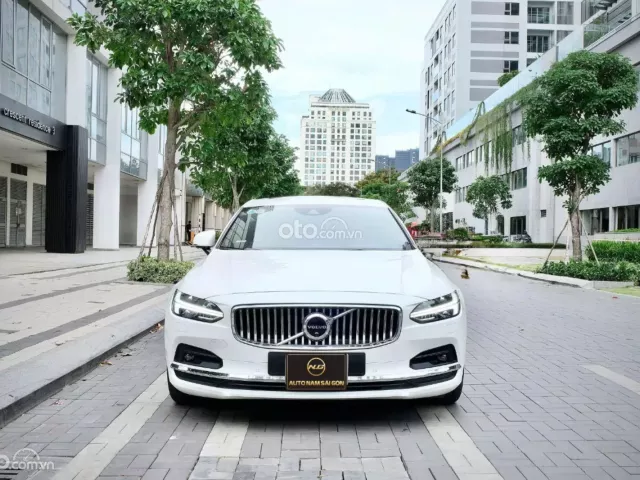 Một chủ từ đầu, BD full lịch sử hãng