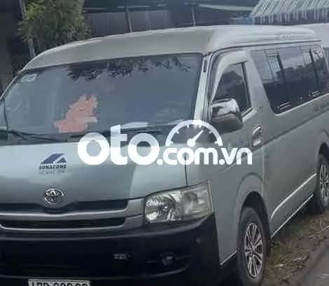 Toyota Hiace 2008 Commuter 2.7 - 250000 km