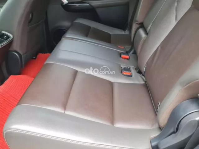 Toyota Fortuner 2.4G 4x2 AT 2019