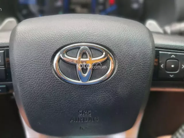 Toyota Fortuner 2.4G 4x2 AT 2019